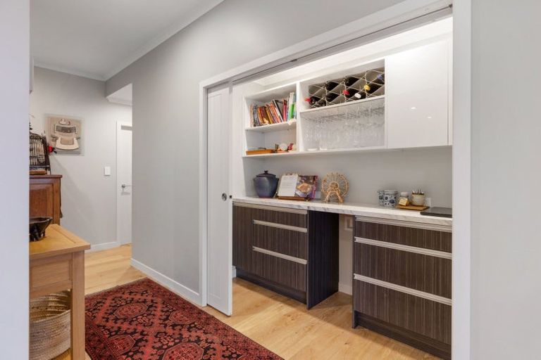 Photo of property in 56 Cassinia Close, Papamoa Beach, Papamoa, 3118