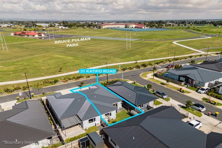 Photo of property in 31 Katipo Road, Takanini, 2112