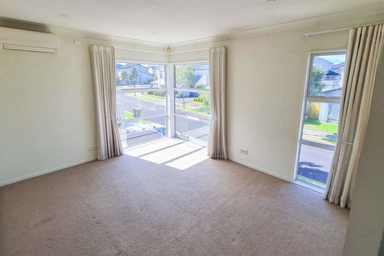 Photo of property in 5 Mccathie Drive, Flat Bush, Auckland, 2019