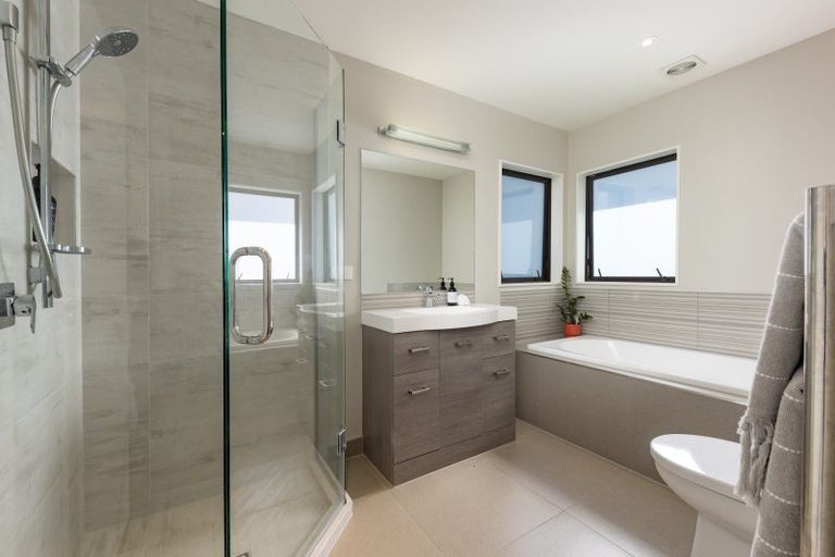 Photo of property in 30 Robert Might Road, Huapai, Kumeu, 0810