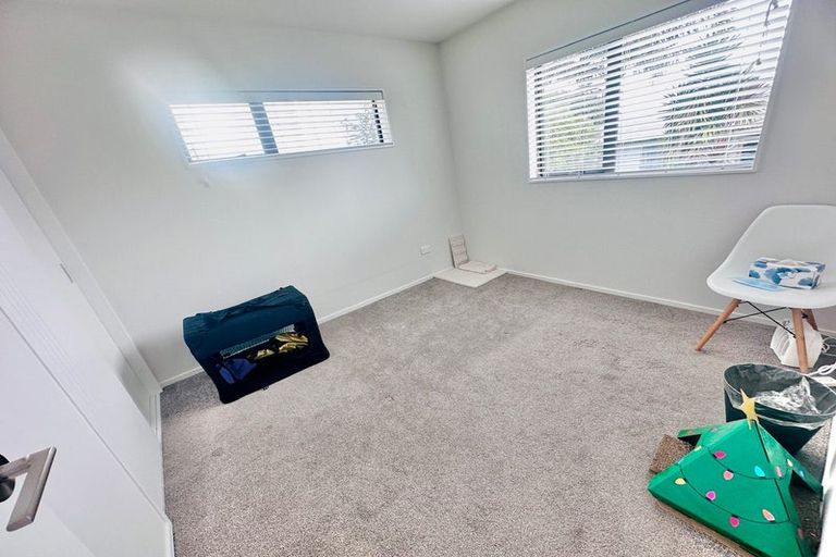 Photo of property in 45 Seon Place, Birkdale, Auckland, 0626