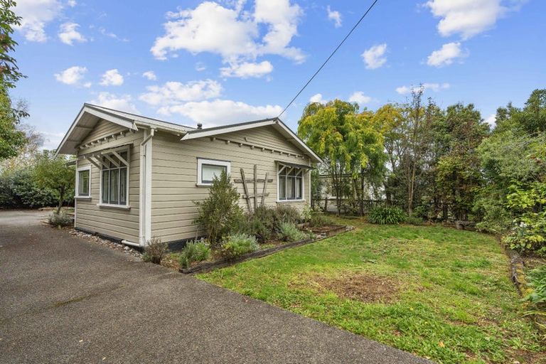 Photo of property in 182 High Street North, Carterton, 5713