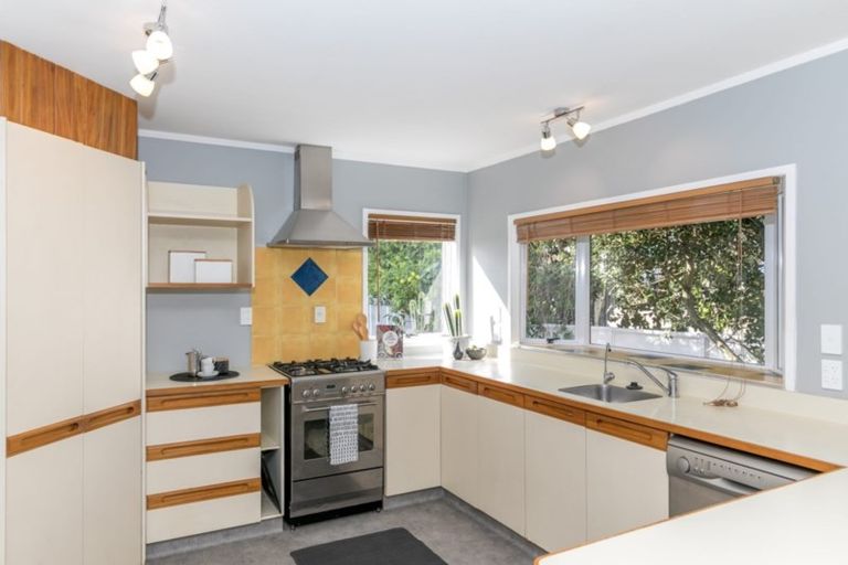 Photo of property in 38 Endeavour Avenue, Flagstaff, Hamilton, 3210