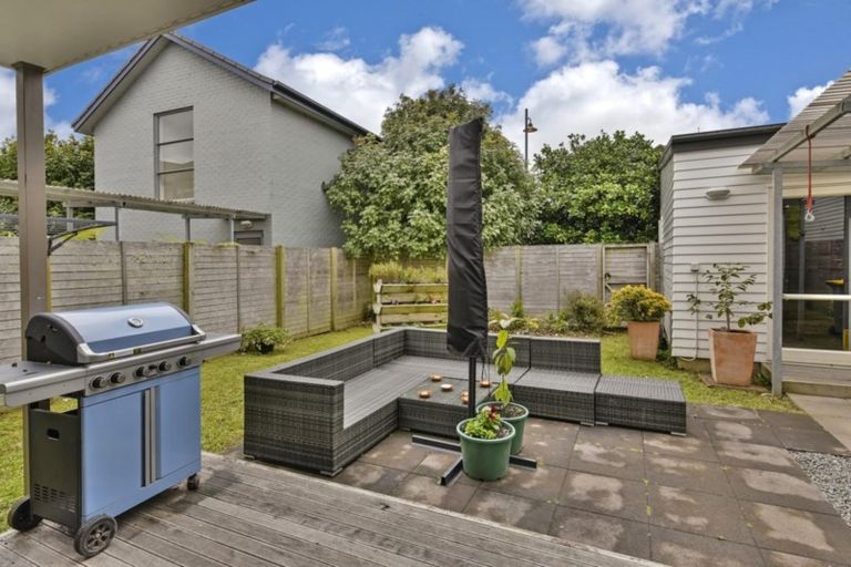 Photo of property in 65 Bruce Pulman Drive, Takanini, 2112