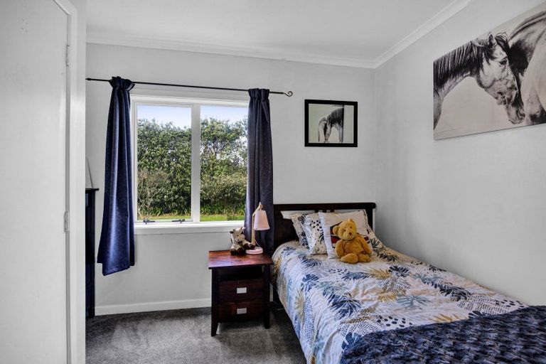 Photo of property in 282 Warea Road, Warea, New Plymouth, 4381