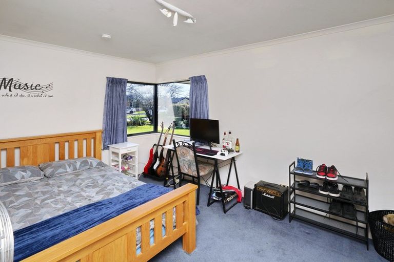 Photo of property in 14 Pascoe Drive, Woodend, 7610