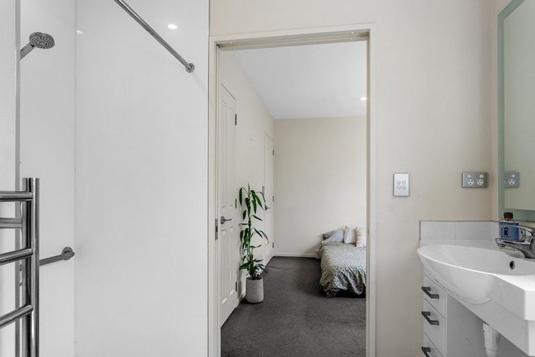 Photo of property in 39 Ngarimu Street, Avonside, Christchurch, 8061