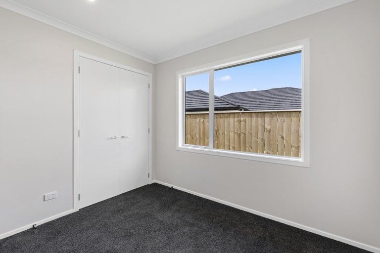 Photo of property in 9 Oak Place, Levin, 5510