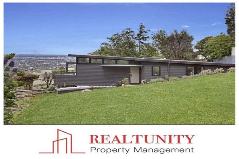 Photo of property in 58a Huntsbury Avenue, Huntsbury, Christchurch, 8022