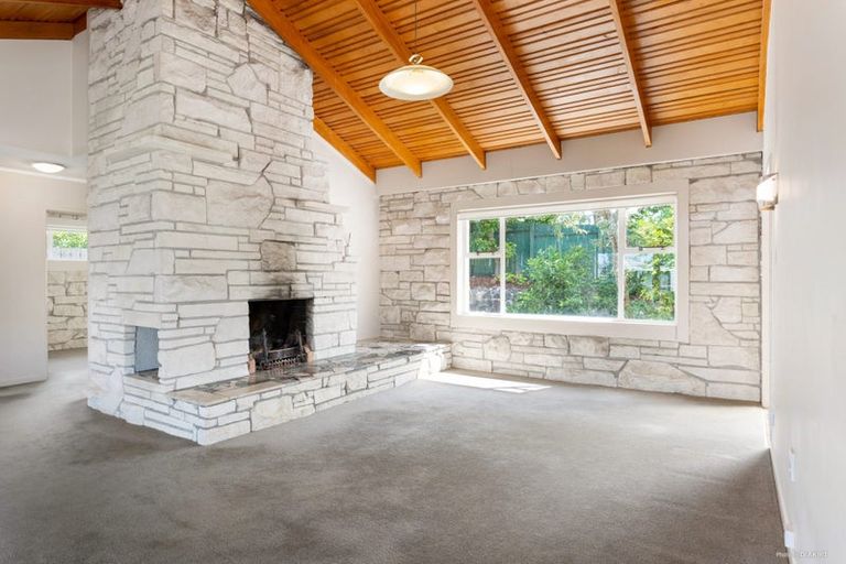 Photo of property in 691 East Coast Road, Browns Bay, Auckland, 0630