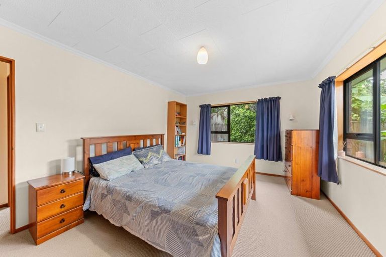 Photo of property in 59 Karina Road, Merrilands, New Plymouth, 4312