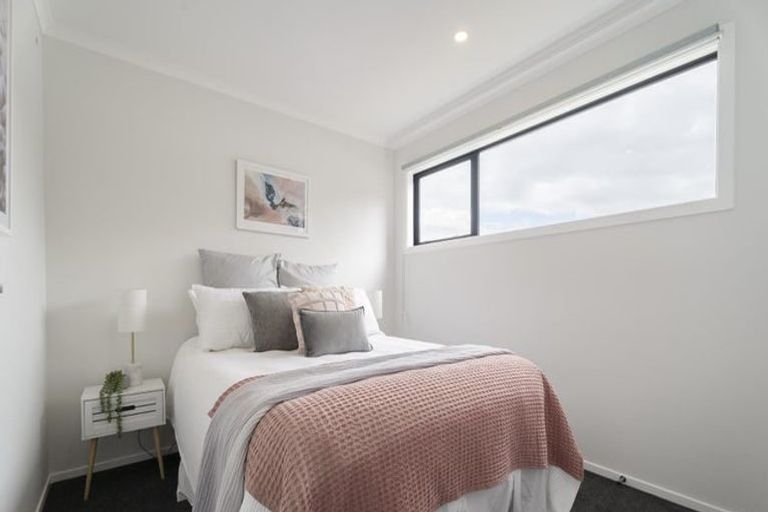 Photo of property in 68 Mawai Hakona Drive, Wallaceville, Upper Hutt, 5018