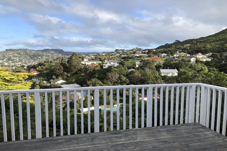 Photo of property in 17b Govind Grove, Ngaio, Wellington, 6035