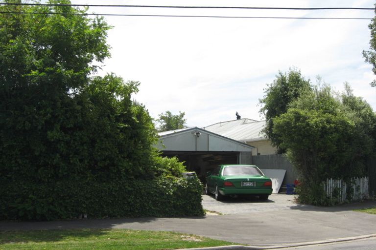Photo of property in 12 Newport Street, Avondale, Christchurch, 8061
