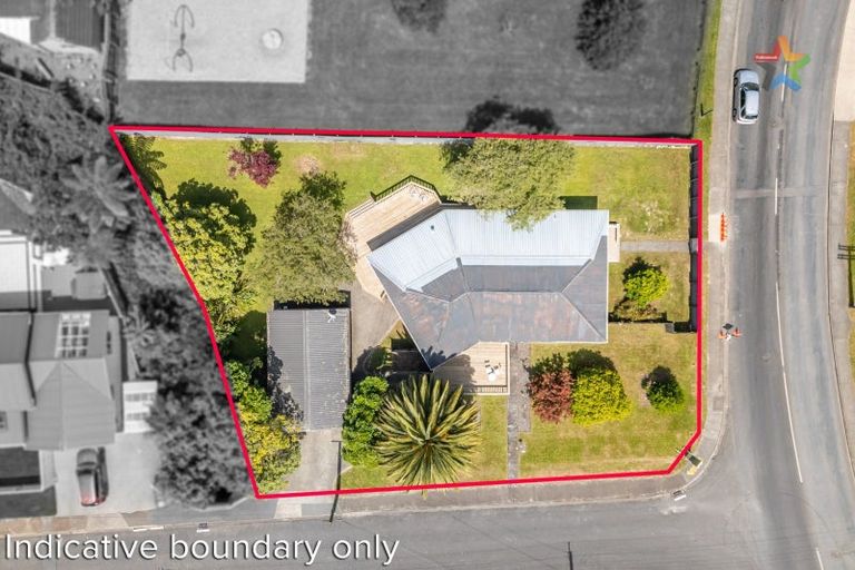 Photo of property in 2 Molloys Road, Te Marua, Upper Hutt, 5018