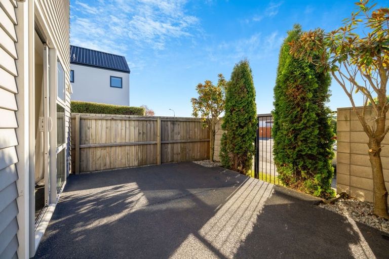 Photo of property in 1/49 Maxwell Street, Riccarton, Christchurch, 8041