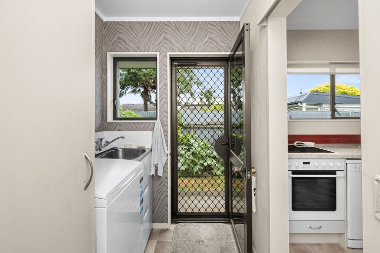 Photo of property in 11b Durham Avenue, Tamatea, Napier, 4112