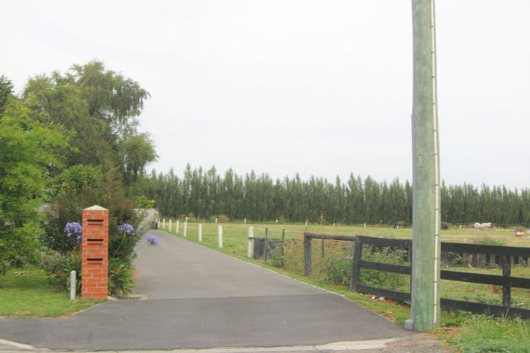 Photo of property in 47 Croziers Road, St Albans, Christchurch, 8052