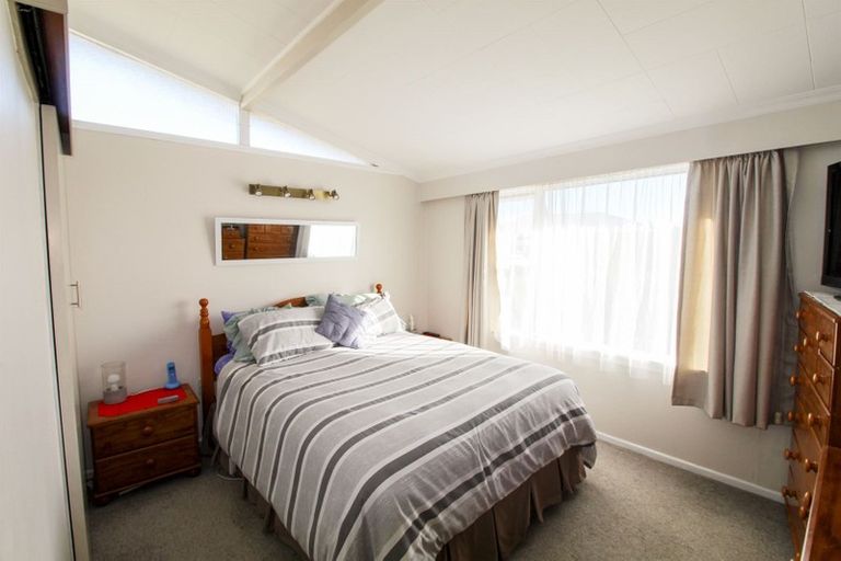 Photo of property in 37 Arrow Crescent, Holmes Hill, Oamaru, 9401