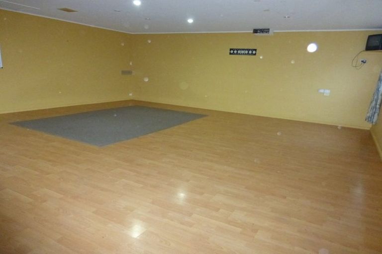 Photo of property in 61 Amyes Road, Hornby, Christchurch, 8042