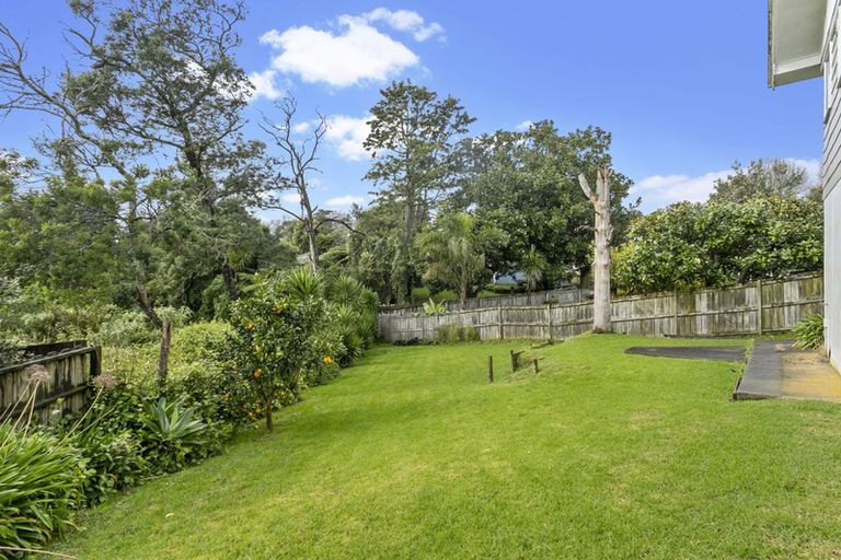 Photo of property in 7 Talmar Place, Massey, Auckland, 0614