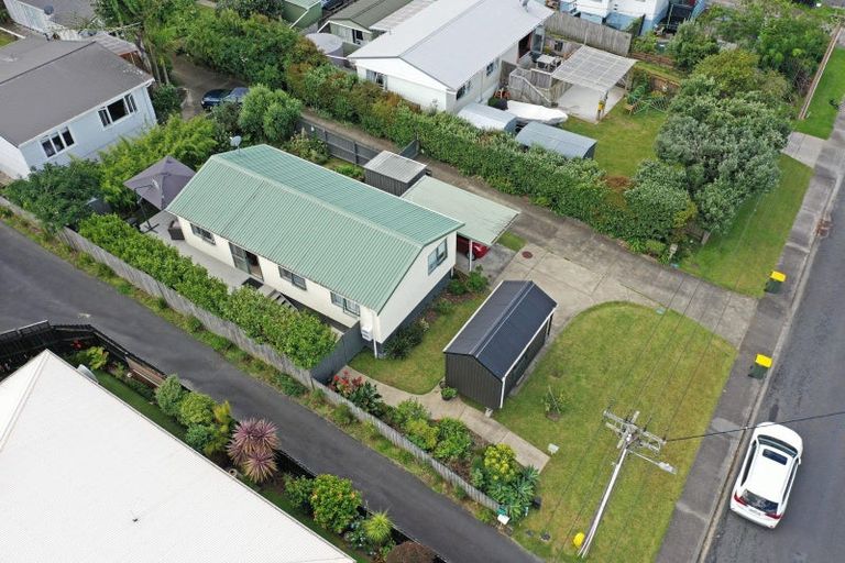 Photo of property in 10a Brandon Road, Manly, Whangaparaoa, 0930