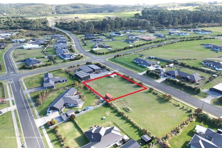 Photo of property in 4 Lancewood Way, Kinloch, Taupo, 3377