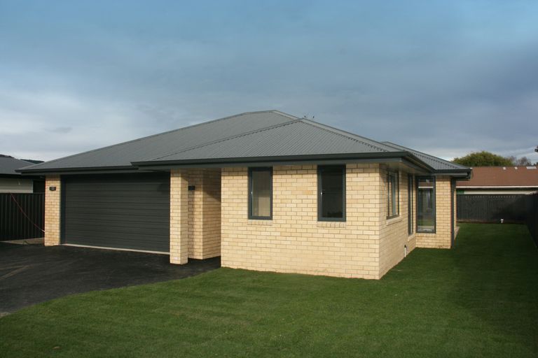 Photo of property in 7b High Street, Mosgiel, 9024