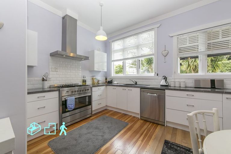 Photo of property in 12 Elliot Street, Riverhead, 0820