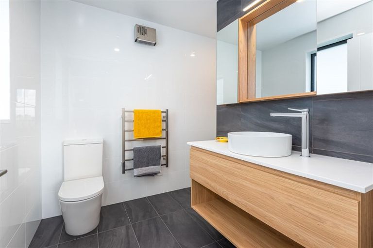 Photo of property in 23 Angus Place, Rangiora, 7400