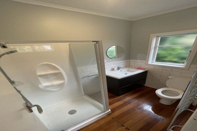 Photo of property in 12 Calcutta Street, Khandallah, Wellington, 6035