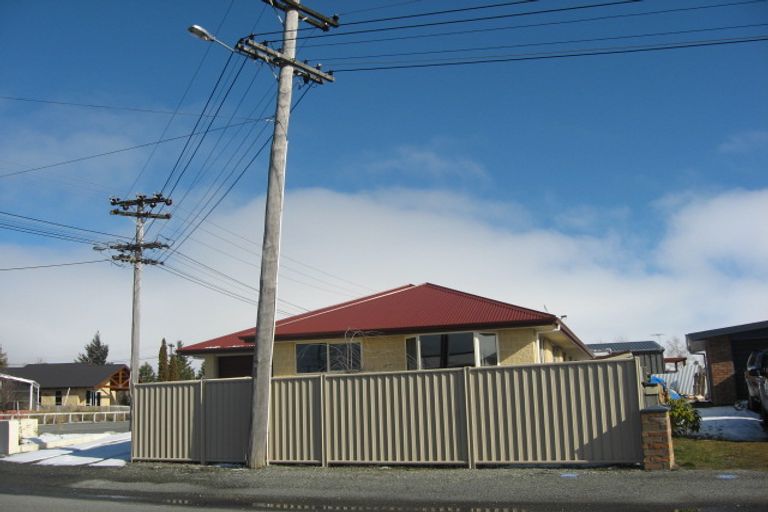 Photo of property in 186a Mackenzie Drive, Twizel, 7901