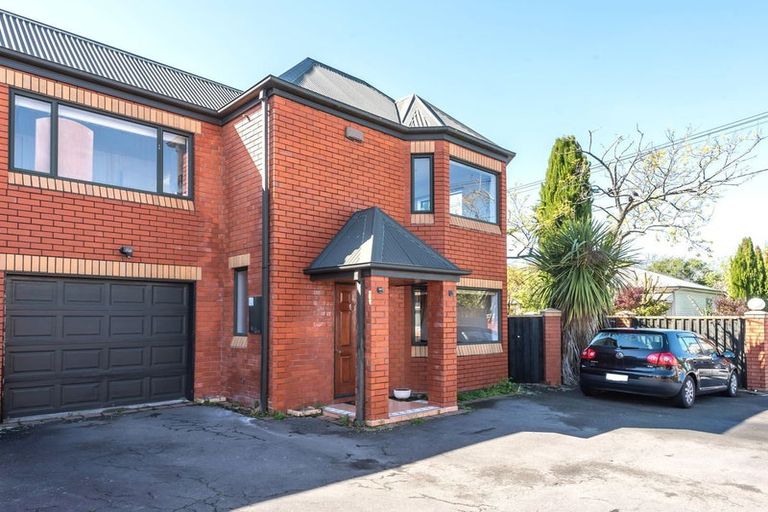 Photo of property in 17a Burke Street, Addington, Christchurch, 8024