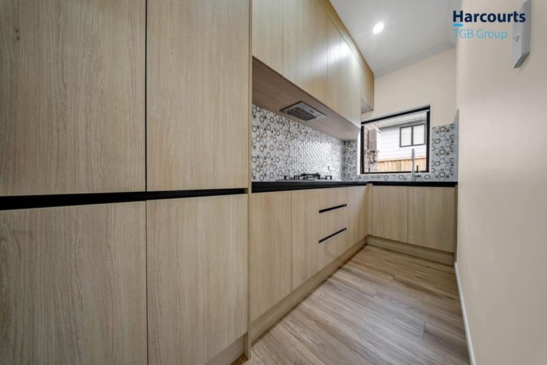 Photo of property in 6a Leven Lane, Totara Heights, Auckland, 2105