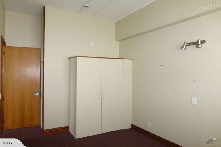 Photo of property in Pirie Street Townhouses, 28/35 Pirie Street, Mount Victoria, Wellington, 6011