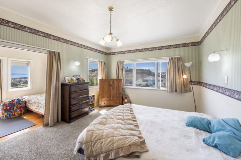 Photo of property in 20 View Mount, Stoke, Nelson, 7011