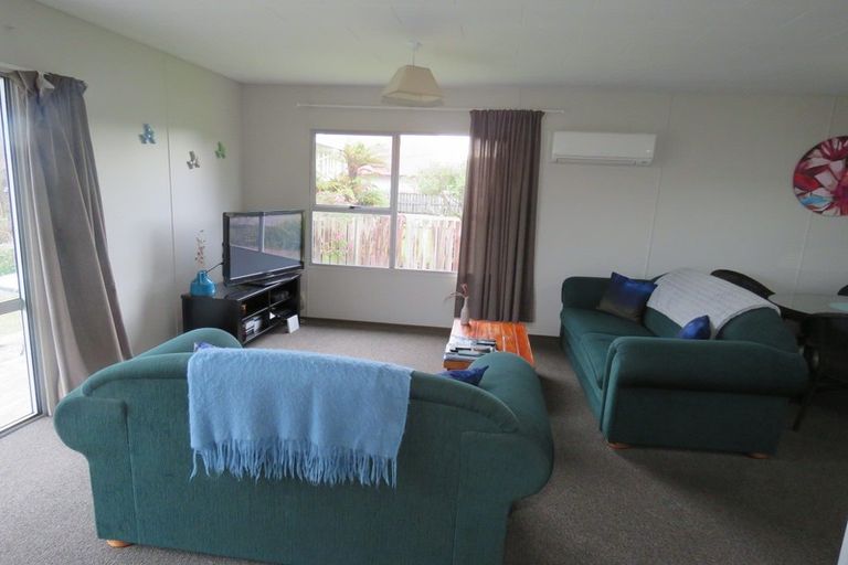Photo of property in 15 Martin Place, Carters Beach, Westport, 7825