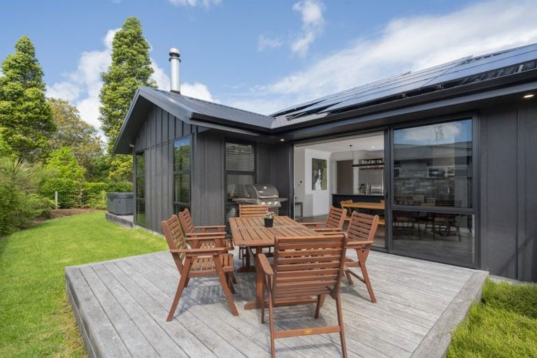 Photo of property in 12 Serenity Drive, Omokoroa, 3114