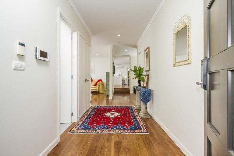 Photo of property in 4 Ngataringa Road, Devonport, Auckland, 0624