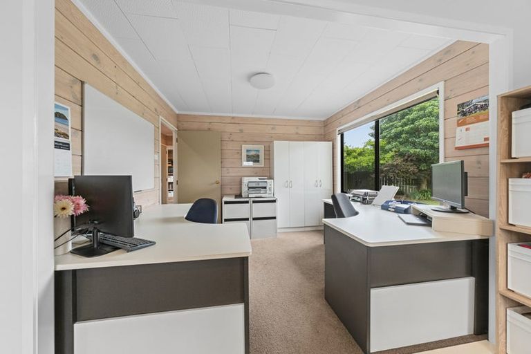 Photo of property in 1 Whitcombe Street, Lepperton, New Plymouth, 4373