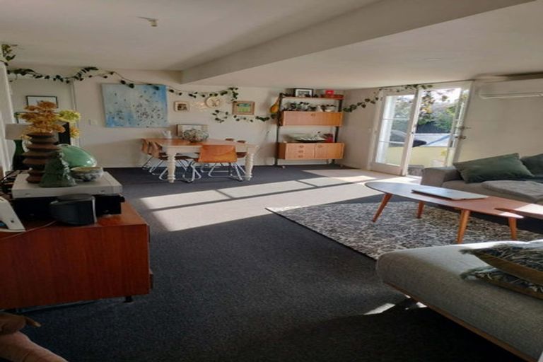 Photo of property in 108 East Belt, Lincoln, 7608