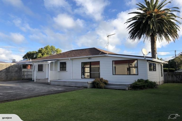 Photo of property in 41 Manawapou Road, Hawera, 4610