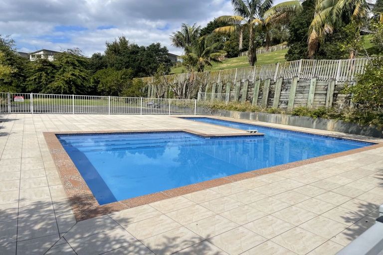 Photo of property in 23/222 Albany Highway, Schnapper Rock, Auckland, 0632