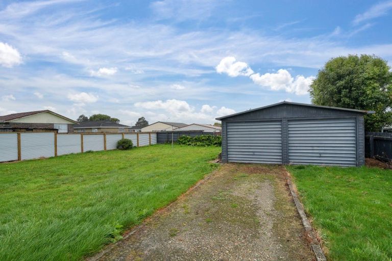 Photo of property in 44 Dundee Place, Strathern, Invercargill, 9812