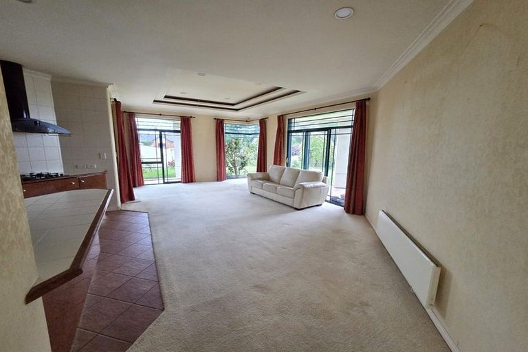 Photo of property in 96 Gravatt Road, Papamoa Beach, Papamoa, 3118