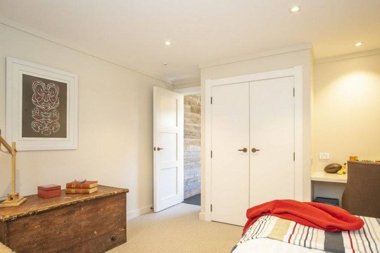 Photo of property in 7 Thomson Street, Arrowtown, 9302