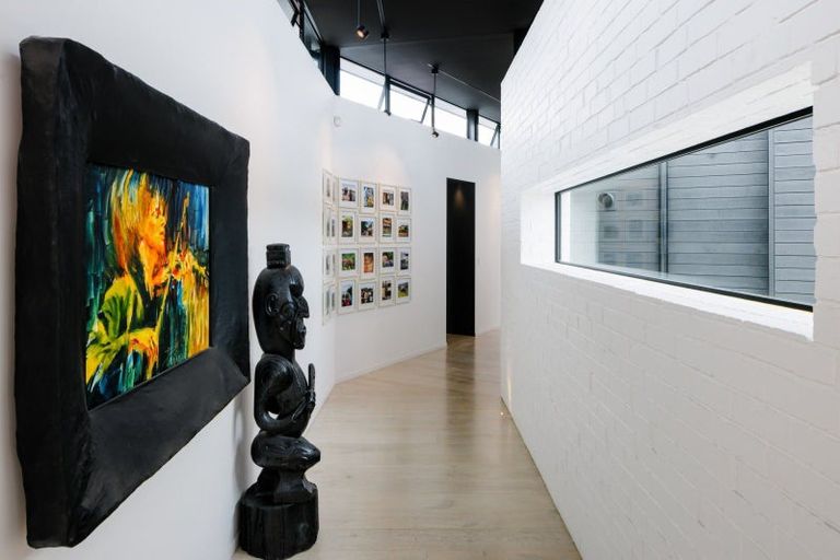 Photo of property in 92 Braid Road, St Andrews, Hamilton, 3200