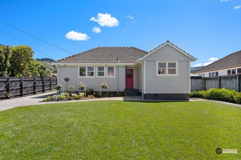 Photo of property in 76 Shakespeare Avenue, Trentham, Upper Hutt, 5018