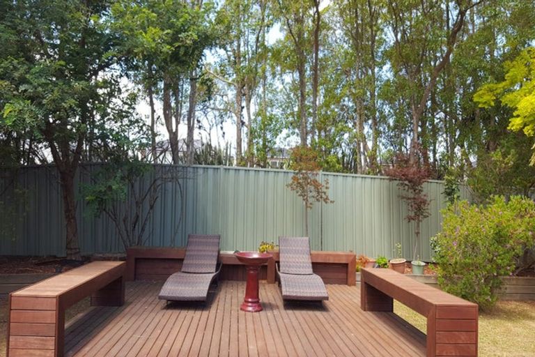 Photo of property in 9 Campile Close, East Tamaki, Auckland, 2016