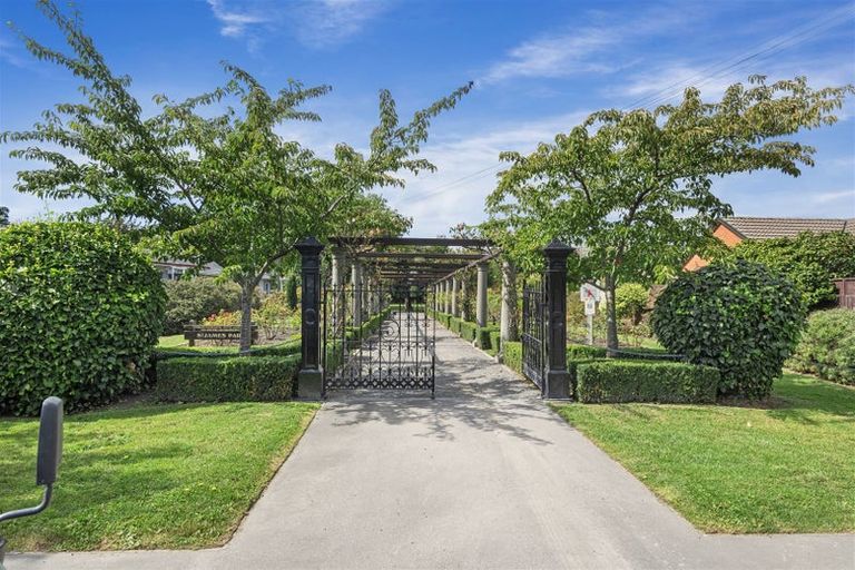 Photo of property in 128 Saint James Avenue, Papanui, Christchurch, 8053